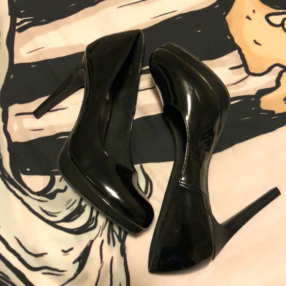 Patent pumps - Picture 1 of 6